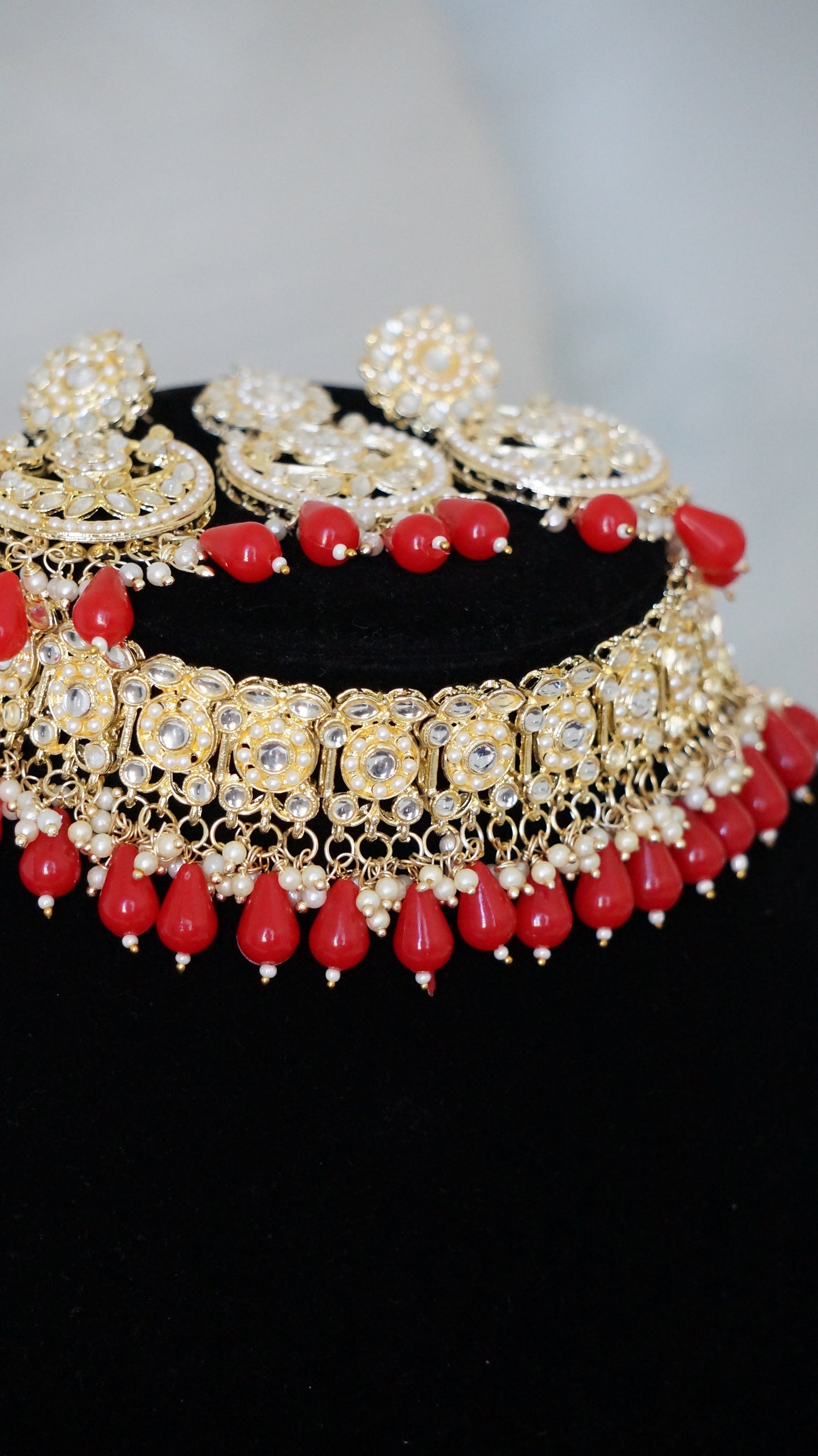 The SUCHI Set