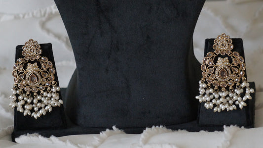 The KAVYA Earrings