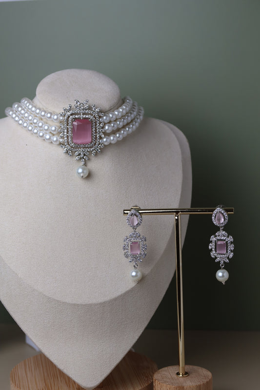 The EMERALD PEARL Set